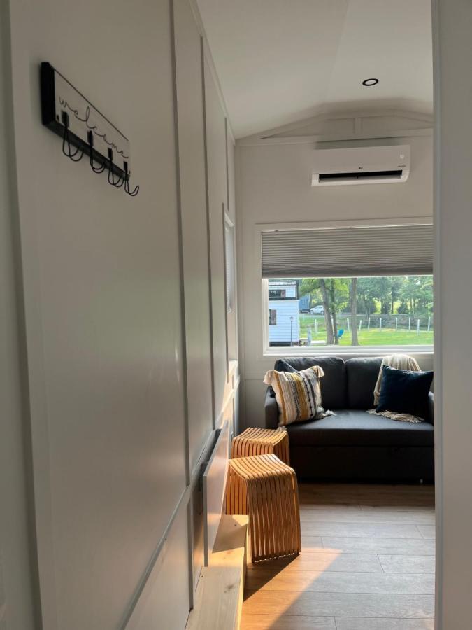 The Tiny Getaway Home Elizabethtown Esterno foto