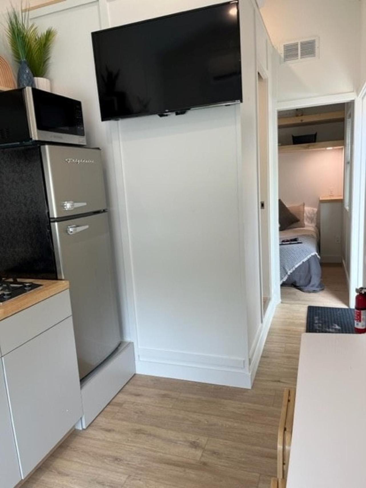 The Tiny Getaway Home Elizabethtown Esterno foto