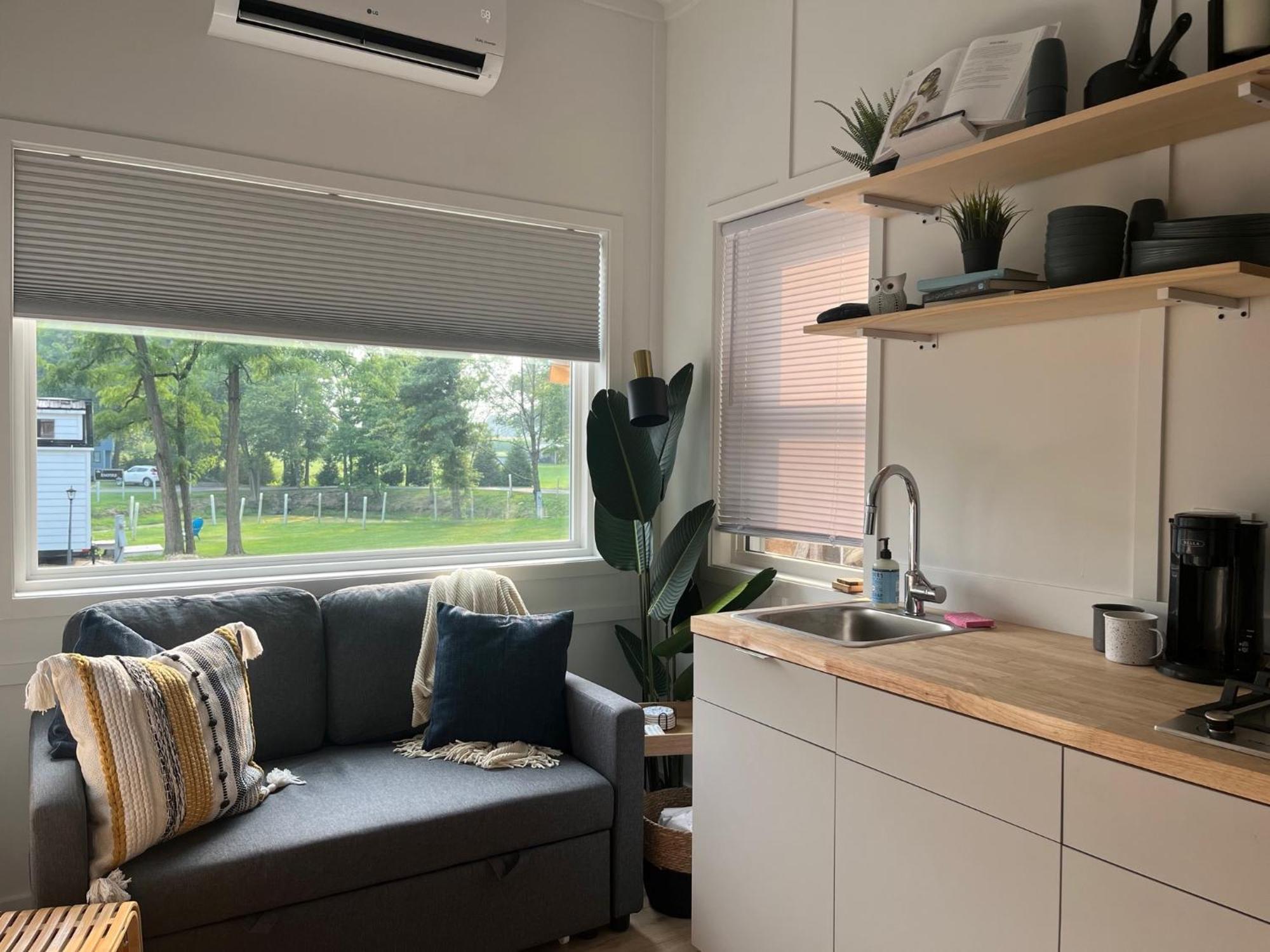 The Tiny Getaway Home Elizabethtown Esterno foto