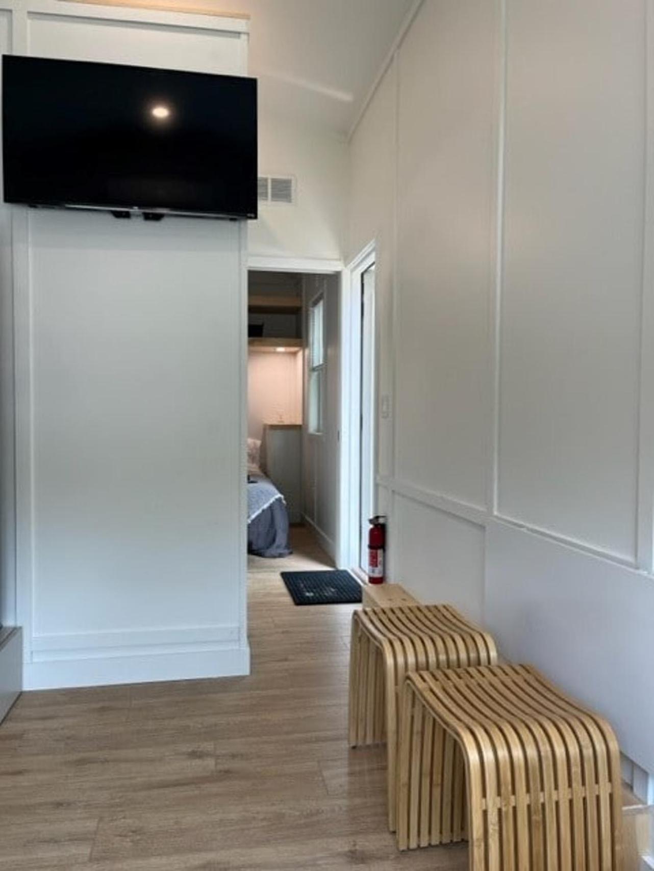The Tiny Getaway Home Elizabethtown Esterno foto